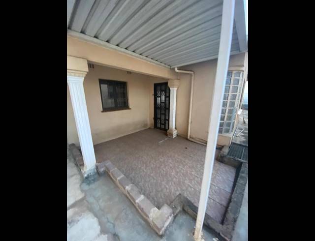 5 BEDROOM HOUSE FOR SALE IN SOUTHGATE